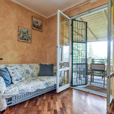 Gorgeous In With Wifi Apartman