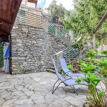 Gorgeous In With Wifi Casarza Ligure